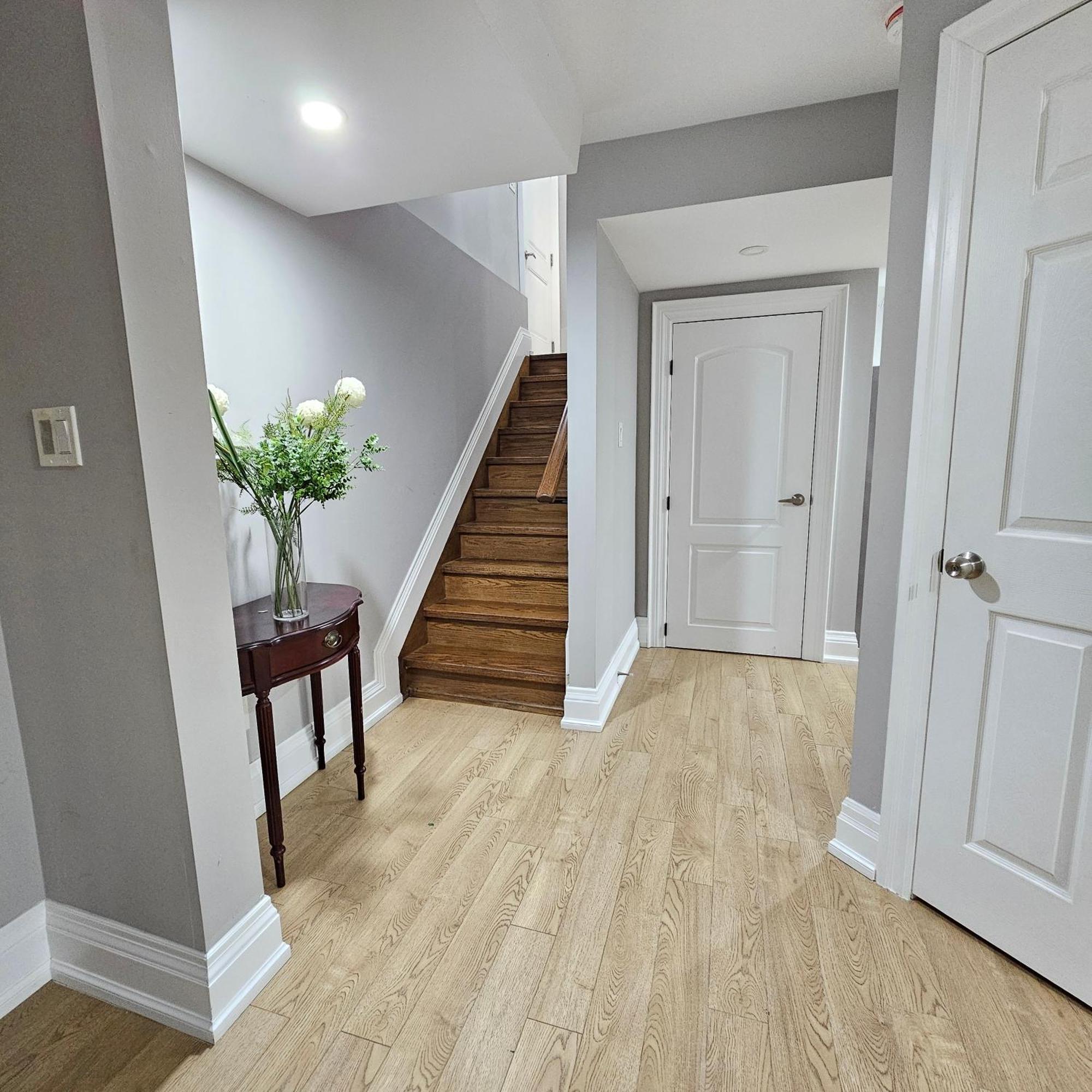 Basement Apartment In Luxury Beach House Toronto Buitenkant foto